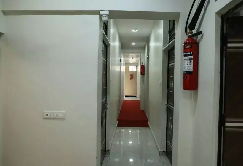 هتل Bharosa