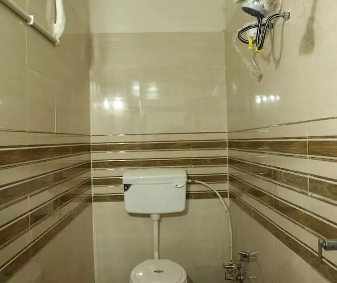 هتل Bharosa
