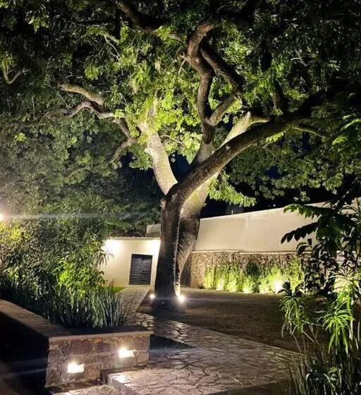 Tatala Hotel & Garden