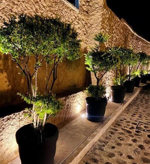 Tatala Hotel & Garden