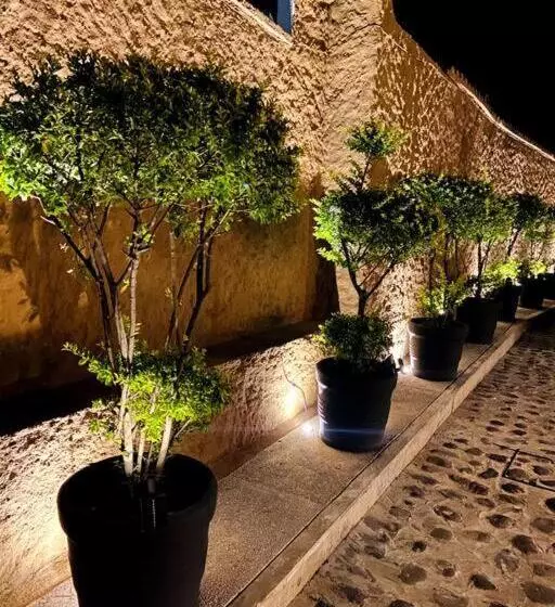 Tatala Hotel & Garden