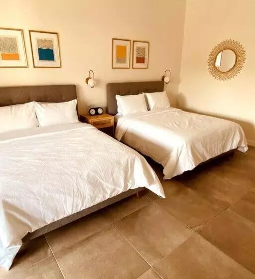 Tatala Hotel & Garden