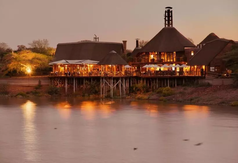 Buffelsdrift Game Lodge