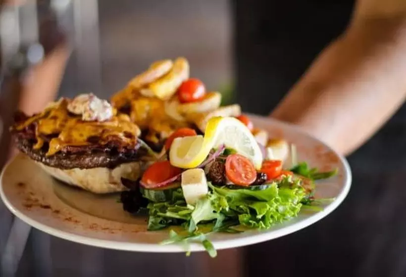 Buffelsdrift Game Lodge