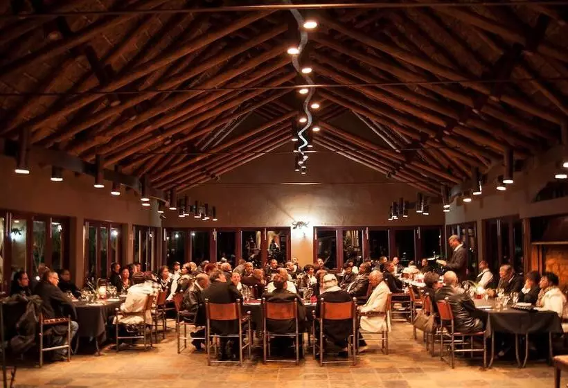 Buffelsdrift Game Lodge