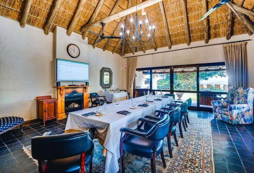 Hitgeheim Country Lodge