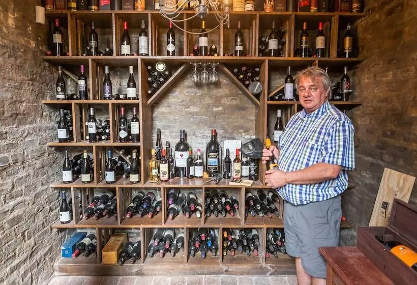 Hitgeheim Country Lodge