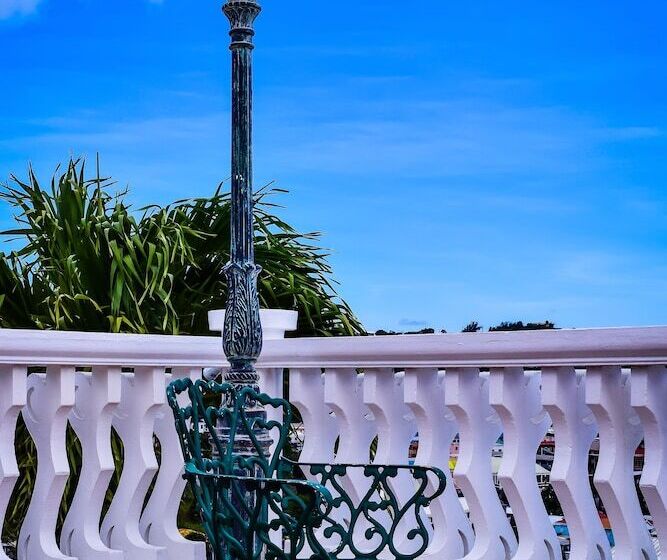 호텔 Grenadine House