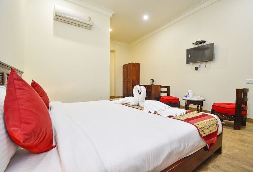 ホテル Laxmi Niwas