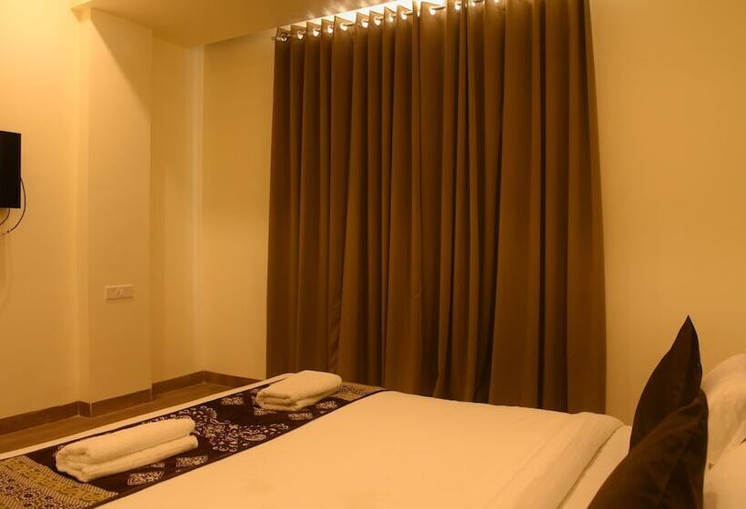 ホテル Laxmi Niwas