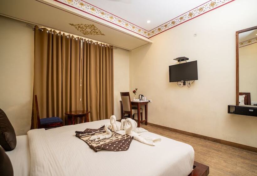 ホテル Laxmi Niwas