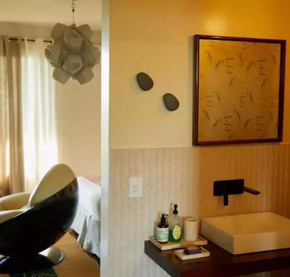 هتل Mama Ruisa Boutique