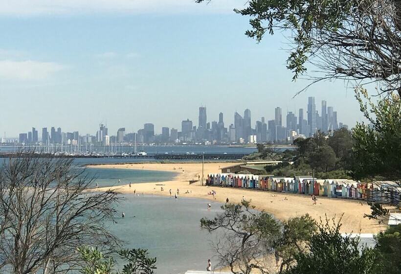 ホテル Quest Brighton On The Bay