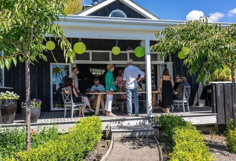 호텔 Woodhouse Mountain Lodge