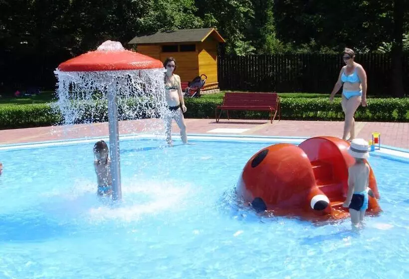 Kyjovský Pivovar Hotel, Restaurace, Pivní Lázně