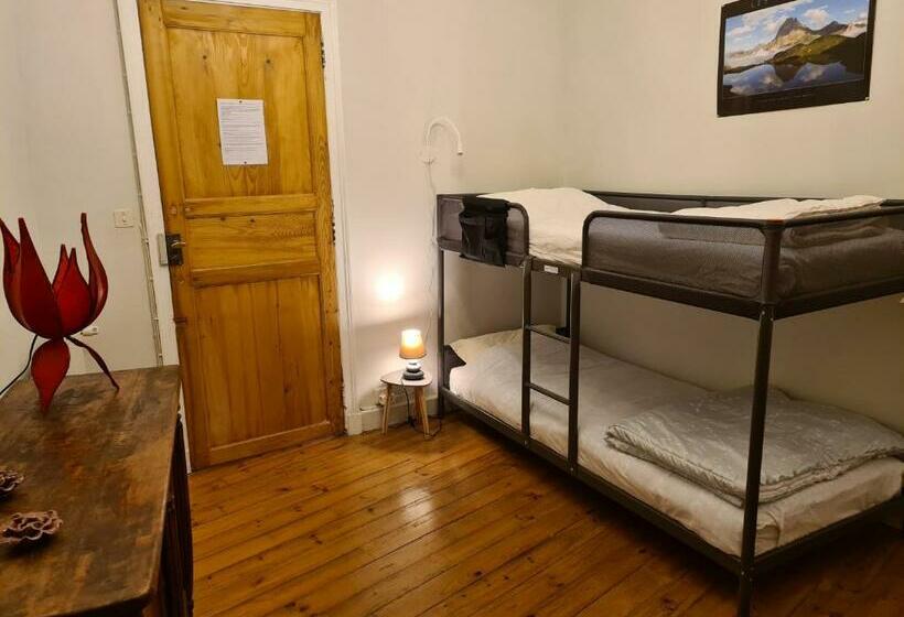 Bed and Breakfast Gîte D étape Le Couvent D Ossau