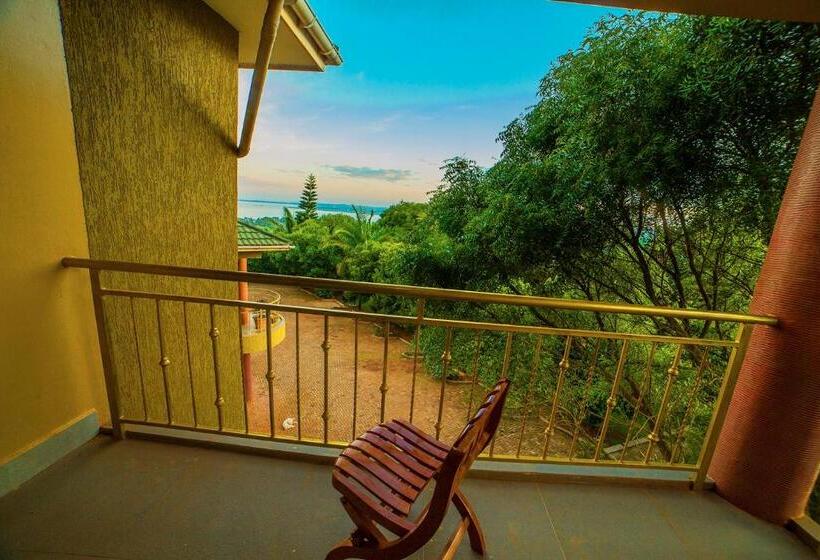 تختخواب و صبحانه Victoria View Boutique Hotels Kigo