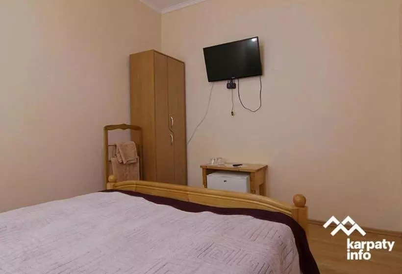 ホテル гірський узвіз
