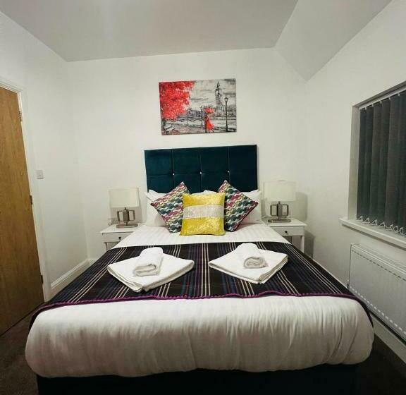 בית מלון כפרי Atz&h Inn