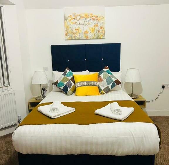 בית מלון כפרי Atz&h Inn