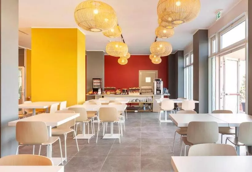 B&B Hotel Roma Fiumicino Aeroporto Fiera 2