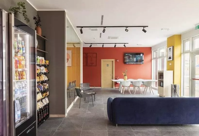 B&B Hotel Roma Fiumicino Aeroporto Fiera 2