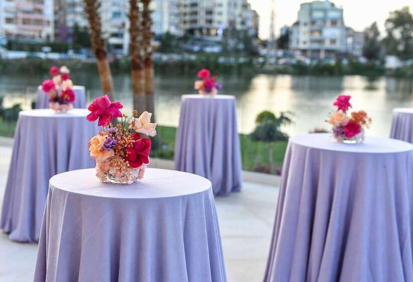 Radisson Collection Morina Hotel, Tirana