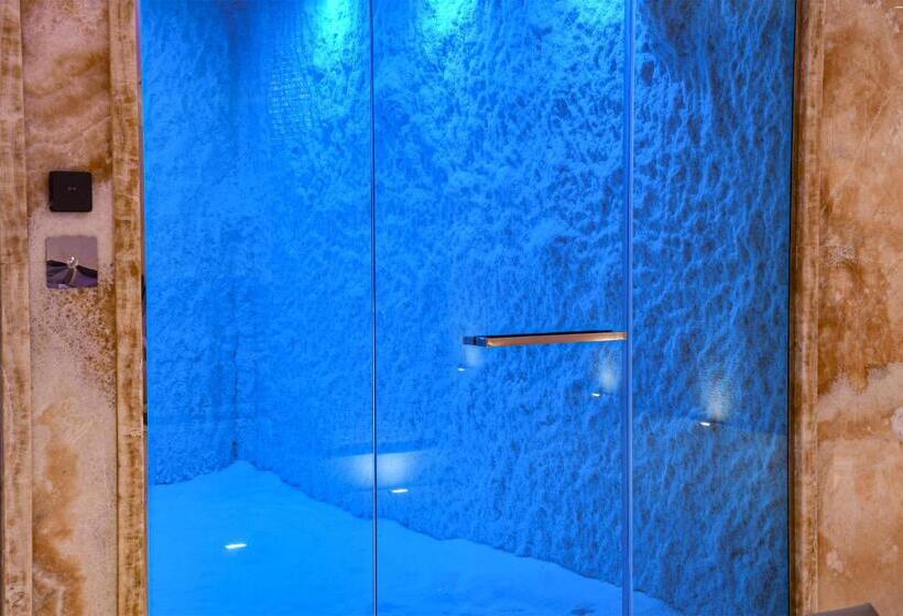 Radisson Collection Morina Hotel, Tirana