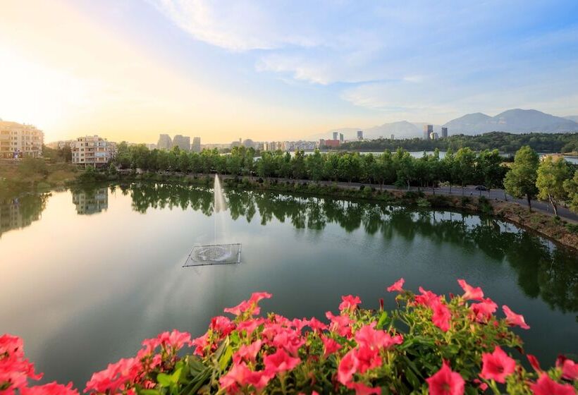 Radisson Collection Morina Hotel, Tirana