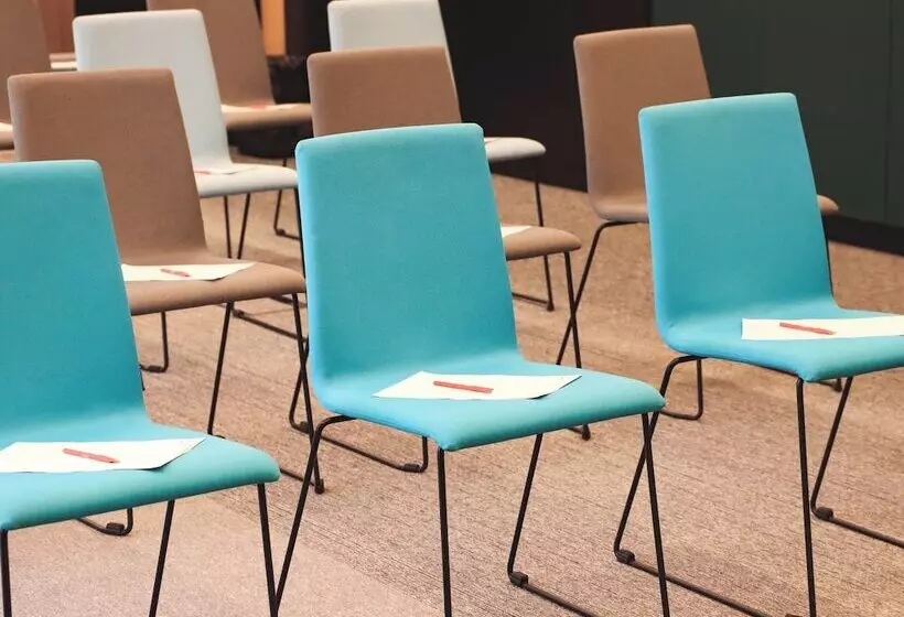 Novotel Living Almaty Jetisu