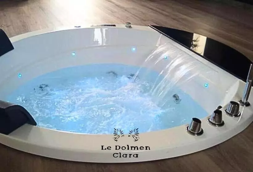 Aamiaismajoitus (B&B) La Casa Du Dolmen Clara, Balnéo Privée, Entre Terre Et Mer