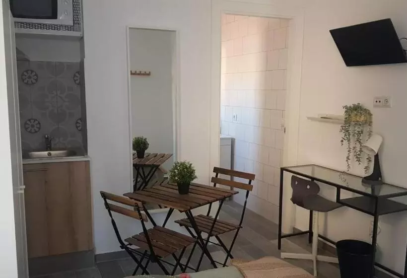 پانسیون City Center Guest House