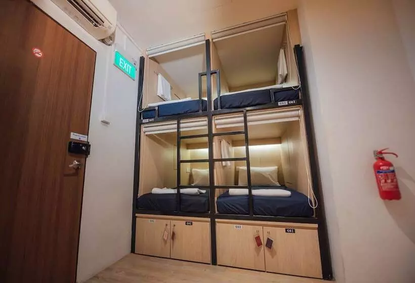 Hostel Bluewaters Pods @ Bugis