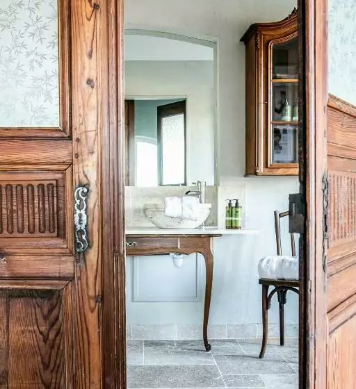 Hotelli Domaine Rabiega   Vineyard And Boutique