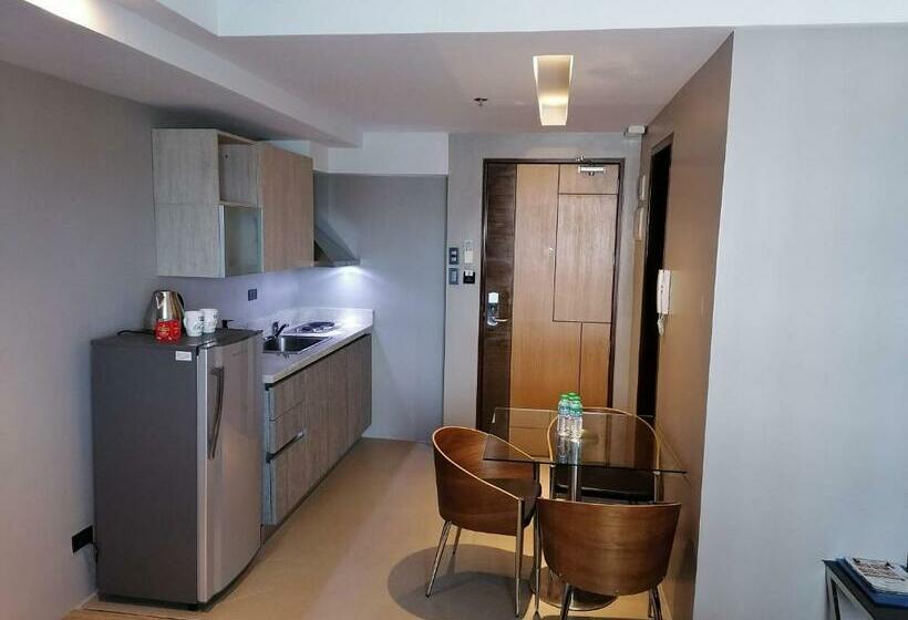 Studio Deluxe @ Sta.lucia East Grand Mall   Hotel & Residences