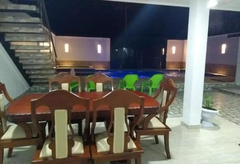 Retkeilymaja Hospedaje Casa Lucía