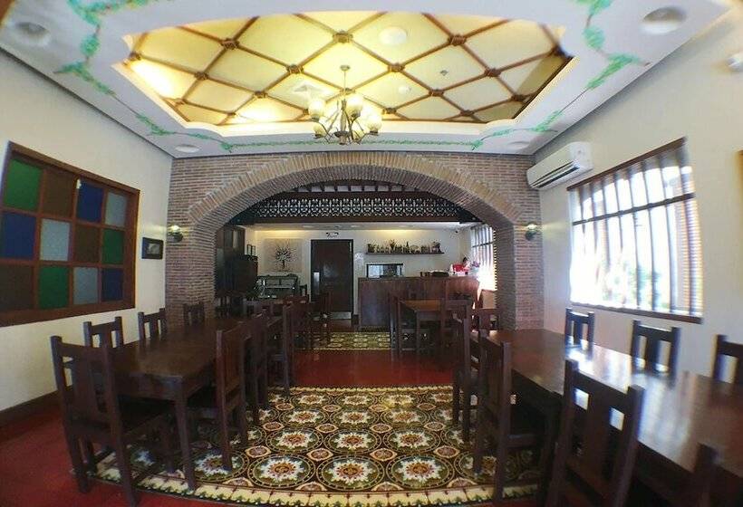 Hotel Vigan Traversa