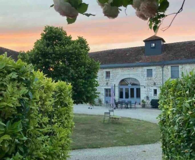 بنسيون Domaine De Basse Chancelée