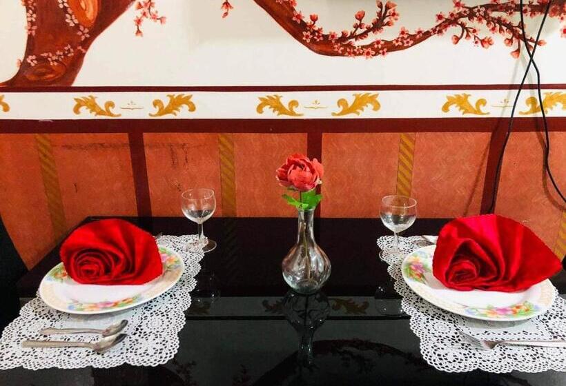 Azure C4 Beachpool Balcony Wifi Multiple Units