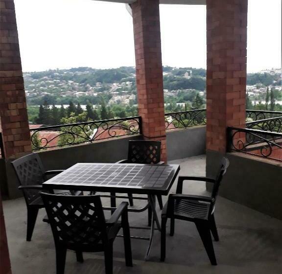 پانسیون Mango S Guesthouse