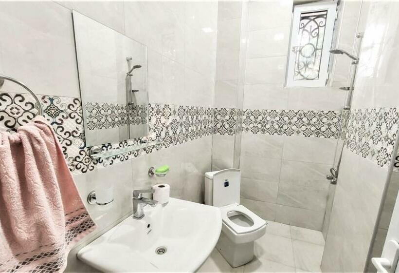 پانسیون Mango S Guesthouse