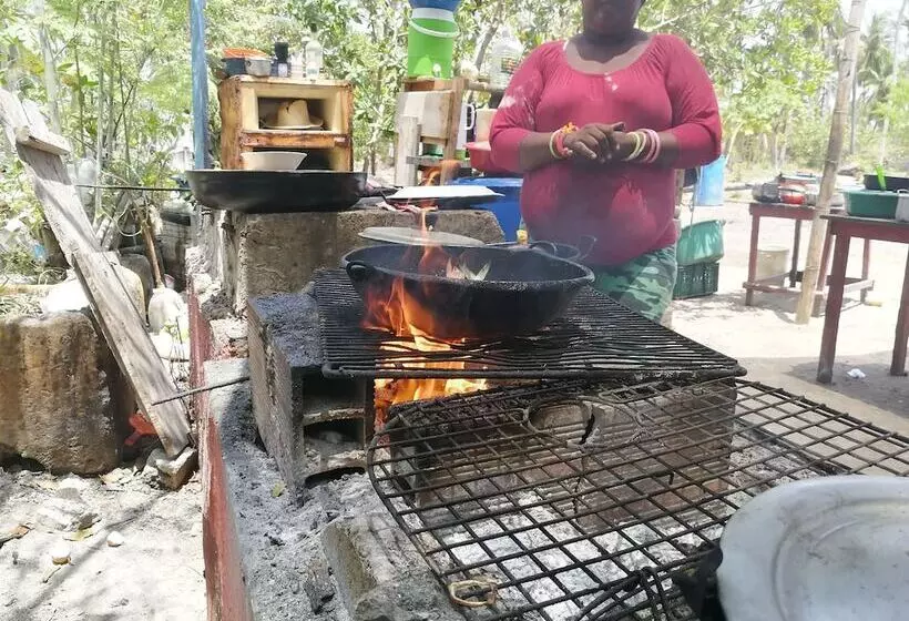 ペンション Puerto Caracol Isla Múcura
