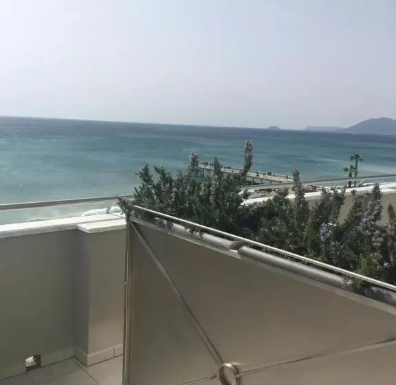 ペンション Vela D’oro