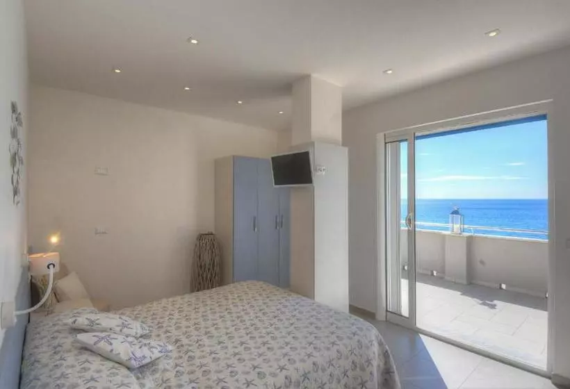 ペンション Vela D’oro