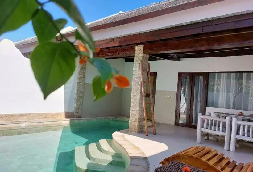 Villa Cantika Resort