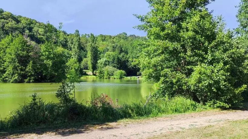 Aamiaismajoitus (B&B) Villas En Chanay