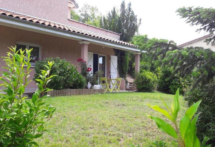 Bed and Breakfast Villas En Chanay