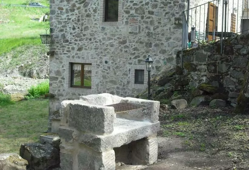 Hotelli Agriturismo Molino Del Ponte