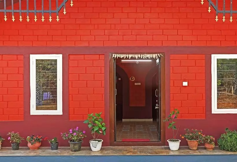 Itsy Hotels Allaranda Homestay With Valley View