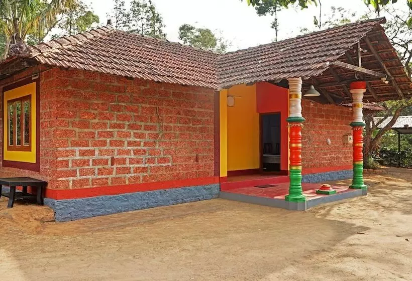 Itsy Hotels Allaranda Homestay With Valley View